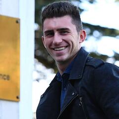 Deschamps convoca a Laporte para suplir al lesionado Rami