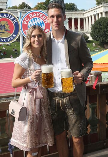 Niklas Suele y su esposa Melissa Halter