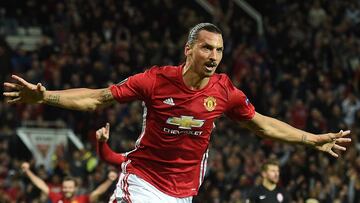 Zlatan Ibrahimovic celebra un gol con el Manchester United.