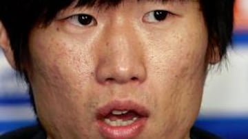 Ji-sung Park estará sin jugar un mes por una lesión muscular