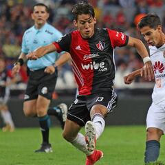 Diego Lainez por Cecilio Domínguez; el principal cambio en el 11 del América