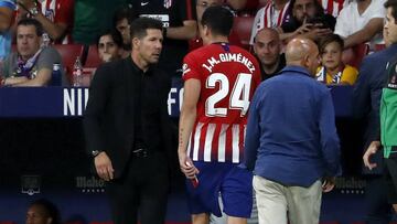 Giménez sólo tiene sobrecarga y podrá jugar en el Bernabéu