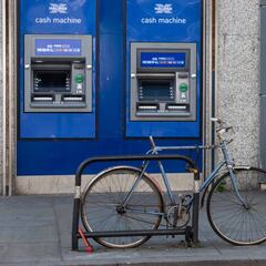 Coronavirus updates: UK cases and deaths, real-time map, 16 April