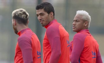 NEYMAR - MESSI - LUIS SUAREZ