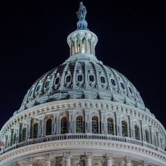 Senado aprueba ley para evitar incumplimiento del pago de deuda: ¿en qué consiste?