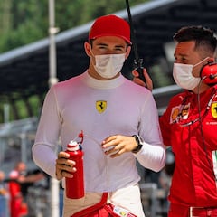 Leclerc: "Me costó un año adaptarme al Ferrari"