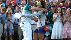 En BBC, sobre la novia de Sergio: "La falda más corta del campo"