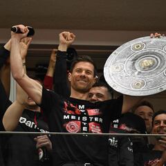 ‘Eizelheiten’ y diez más