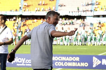 Hace un año, en el mes de junio, el entrenador pereirano volvía a Medellín después de un paso por la selección de Paraguay. Hace unas semanas renovó su contrato.