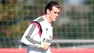 Bale: Ancelotti no da pistas de quién le dejará el puesto