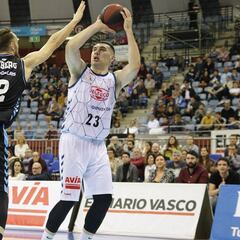 Burjanadze resucita al Gipuzkoa y mete en problemas al Breogán