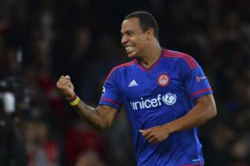 Felipe Pardo hizo gol y asistencia en el Emirates Stadium 