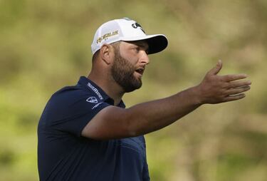 Tiger regresa con fuerza, Im y Smith destacan, y Rahm sufre