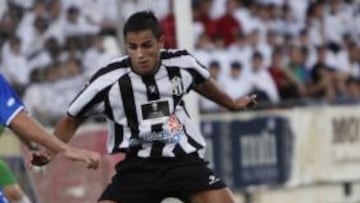 <b>QUIERE VESTIR DE AMARILLO. </b>David Simón, defendiendo los colores del Vecindario el curso pasado.