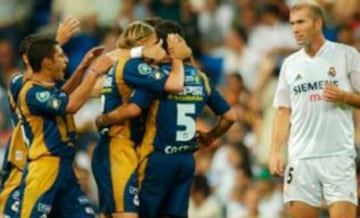 El histórico Real Madrid - Pumas del 2004 en imágenes