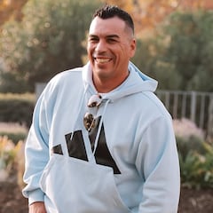 Paredes se desahoga: envía un mensaje directo a dos dirigentes de Colo Colo y adelanta el futuro de Almirón