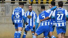 Los jugadores del Deportivo celebrando uno de los goles de su victoria en el Reino de Le&oacute;n (2-3):