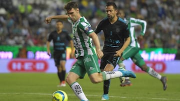 Action photo during the match Leon vs Queretaro corresponding to the week 8 of Liga Bancomer BBVA Closing Tournament 2018 at Nou Camp.
 
 Foto de accion durante el juego Leon vs Queretaro  correspondiente a la jornada 8 de la Liga Bancomer BBVA Torneo Cla