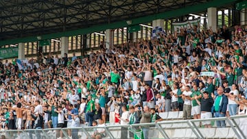 El Racing de Ferrol, multado por la iluminación de A Malata.