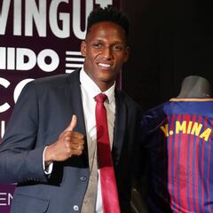Histórico: Yerry Mina es presentado en Barcelona