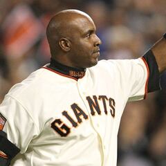 How many times did Barry Bonds win the MVP Award?