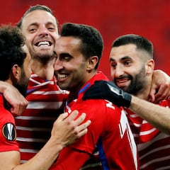 El Valencia se aferra a Mestalla para frenar la euforia nazarí