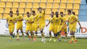 El Alcorcón, durante un partido.