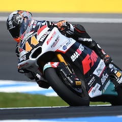 Canet se agarra a un clavo aridiendo