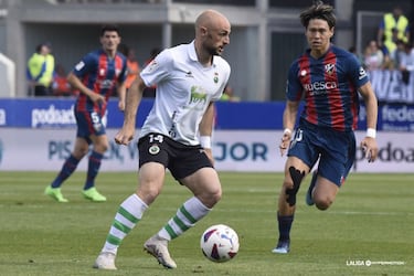 Aprobados y suspensos del Racing en El Alcoraz: Ekain se lo merec¨ªa