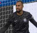 No se van a cansar de verlo: “San Robert Sánchez” firma un paradón de ensueño para salvar al Chelsea... ¡en el 103′!