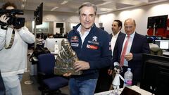 El campeón del Dakar 2018 Carlos Sainz visitó As