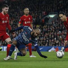 El Arsenal salva la papeleta