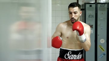 Entrevista a Sandor Mart&iacute;n antes de su pelea en el Casino Gran Madrid de Torrelodones.