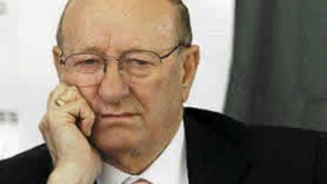 El directivo cree que el ciclismo goza de buena salud, pero que hay que acabar con la lacra del doping.