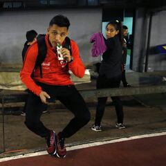 Alexis Sánchez llega a Rusia y Chile tiene plantel completo