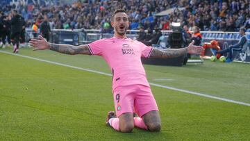 Joselu, el goleador diez que supera a De Tom¨¢s y apunta a la Selecci¨®n