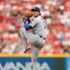 Preocupación por Shohei Ohtani: abandona el montículo por posible lesión en el codo