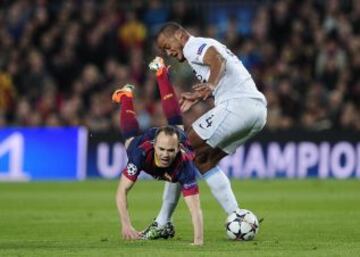Iniesta y Kompany.