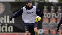 El padre de Michu da el visto bueno a la oferta del Sporting