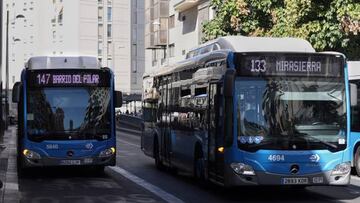 MADRID, SPAIN - SEPTEMBER 01: Two buses of lines 147 and 133 of the Madrid Municipal Transport Company (EMT), on September 1, 2022, in Madrid, Spain. Today come into force the discounts on public transport tickets sold between September 1 and December 31, 2022, approved by the Council of Ministers. The Government's measures establish a 50% reduction in the price of public transport tickets that depend on the central Government, as well as free Renfe multi-journey passes (Cercanias, Rodalies and Media Distancia). For regional and local transport passes, the reduction subsidized by the Government is 30%. The Community of Madrid extends up to 50% with its own economic contributions this discount applied from today in the price of transport passes. (Photo By Eduardo Parra/Europa Press via Getty Images)