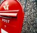 Adiós a Correos: el primer país europeo que ha puesto punto final a su servicio postal público tras 400 años de servicio