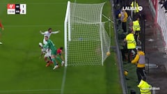 Y con De la Fuente en la grada: el gol de Isaac para liquidar al Atleti demuestra que es imparable