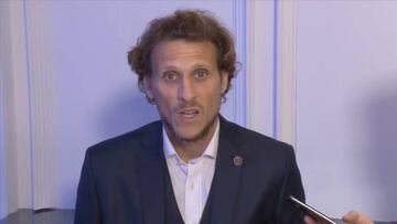 Forlán: "El United tiene una gran oportunidad de eliminar al Barcelona"