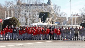 Las jugadoras del Atleti celebran la Supercopa en Neptuno