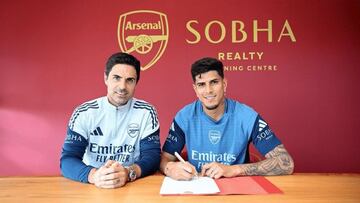 Hincapié, nuevo jugador del Arsenal.