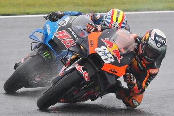 La pole de Márquez bajo la lluvia en Motegi