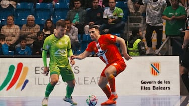 El Palma y el Jimbee, en la final de la Supercopa.