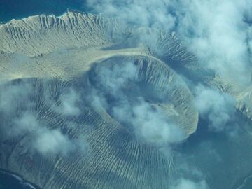 El volcán Everman se encuentra en Colima, en la Isla del Socorro y el archipiélago de Revilagigedo. 