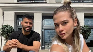 Seg迆n el propio Sergio 'Kun' Ag邦ero, ambos se conocen desde los 12 a?os, aunque comenzaron su relaci車n el pasado 2019 cuando coincidieron en una discoteca. El argentino aleg車 entonces que s車lo era una amiga, pero poco tiempo despu谷s confirmaron su relaci車n.