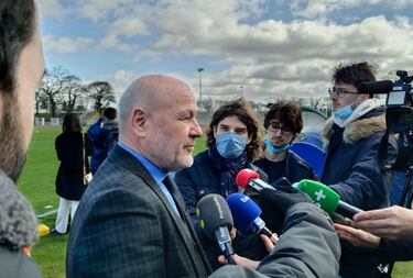 Versalles, el equipo exiliado por una absurda ley de Luis XIV